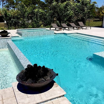 Negative Edge - Pool & Spa Features