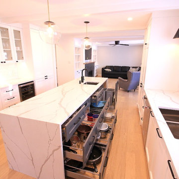 Contemporary Craftsman Kitchen
