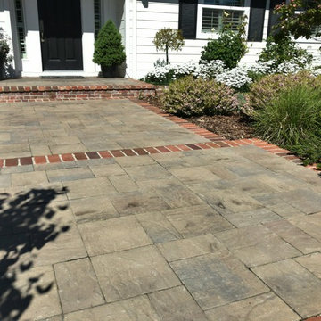 Who needs a frontlawn.