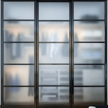 Reach-in Closets