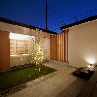 東京都下のアジアンスタイルのおしゃれなテラス・中庭の写真