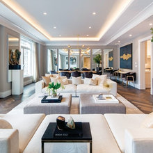 Grand foyer