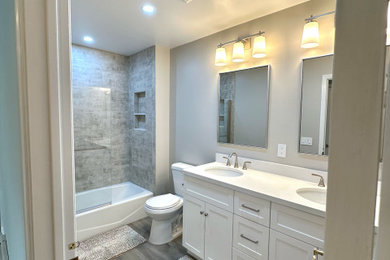 Inspiration for a transitional bathroom remodel in New York