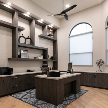 Modern Residential Office in Plantation - Florida