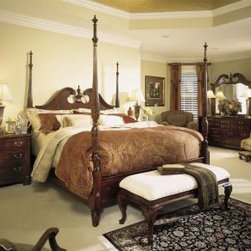 American Drew 791-375R-SET Cherry Grove Pediment Poster Bed Set Cherry Grove - Canopy Beds