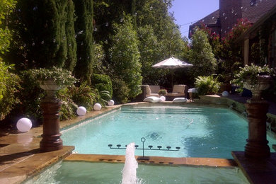 This is an example of a traditional pool in Dallas.