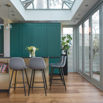 Mix of style - Classic Green Shaker and Modern Brass Island