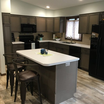Modern Kitchen Remodel Done in Gray Maple Dover