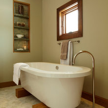 COTTAGE: Bathroom