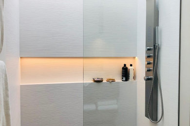 Bathroom - contemporary bathroom idea in Newark
