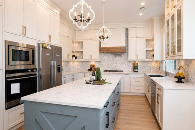 Minimalist kitchen photo