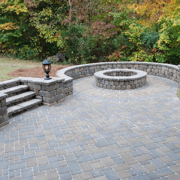 Cambridge Cobble Paver/Country Manor Wall