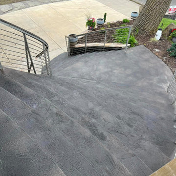 Concrete Walkway and Entryway