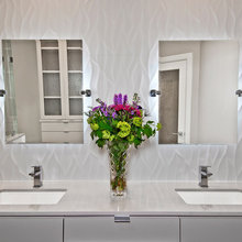 girls bathroim