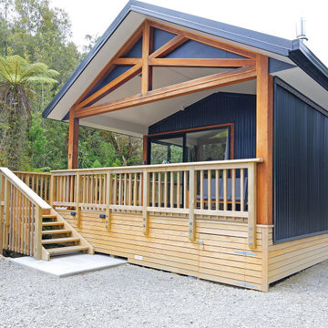 Faultless Kiwiana bach stands strong