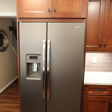 Transitional Cherry Kitchen with Beige and White Quartz Countertop ~ Akron, OH