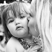 Julie Labanara's photo