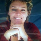 Karoline Halils foto