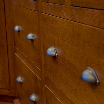Quarter Sawn Inset Oak Kitchen