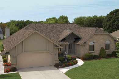 Example of an arts and crafts exterior home design in Minneapolis