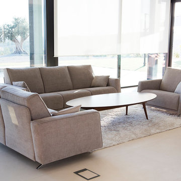 Boston Modern Armchair by Famaliving California