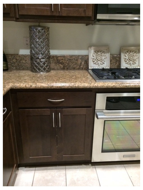 Designing Around Ugly Kitchen Granite, How To Disguise Ugly Countertops