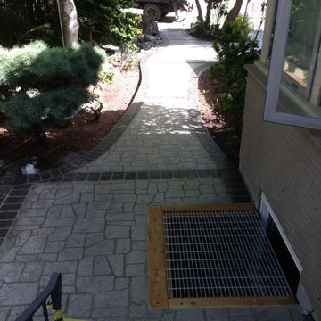 West Seattle Stamped and Stained Driveway/Walkway