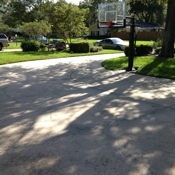 Matt L's Pro Dunk Silver Basketball System on a 50x30 in Maitland, FL