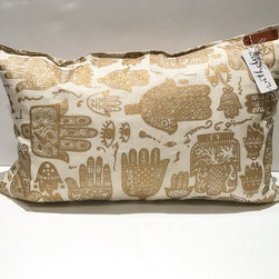 Tablerunners and Cushions - Products