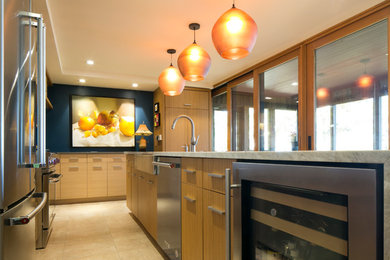 Kitchen - mid-century modern kitchen idea in Other
