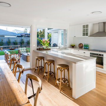 Clinton Ave, Burleigh Heads