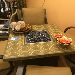 Showroom - Dining Tables