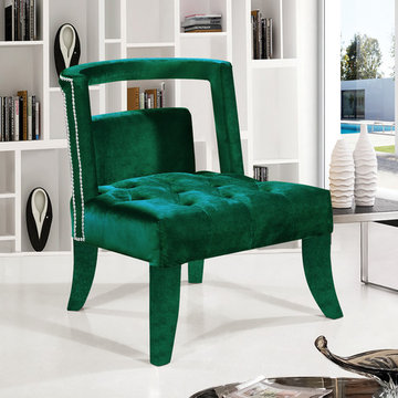 2017's Newest Accent Chairs & Benches From Meridian Furniture