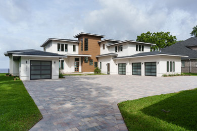 Inspiration for a contemporary home design remodel in Jacksonville
