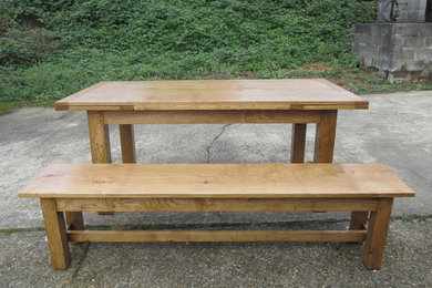 Draw-leaf dining table and bench.