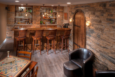 Basement - traditional basement idea in Columbus