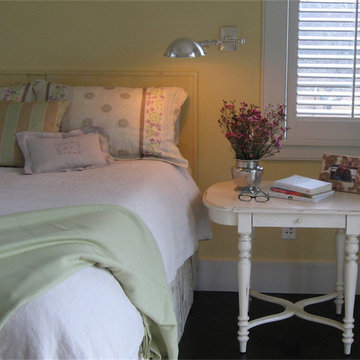 An Artitistic Chilmark Compound