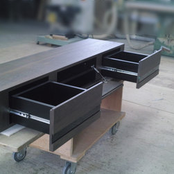 W1800でも余裕!機器類の寸法に合わせて作成したフロートテレビボード - リビング家具