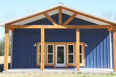Example of a mountain style home design design in Other