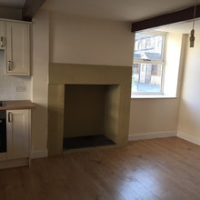 Home Staging a small kitchen/Living room on a budget