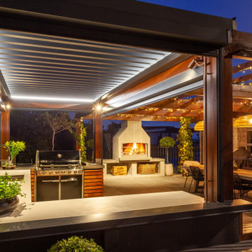 Outdoor Kitchens
