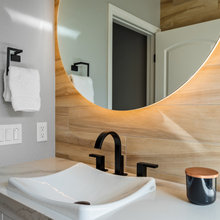 houseboat