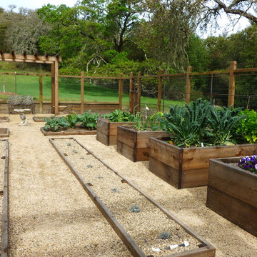 farm-to-table country garden