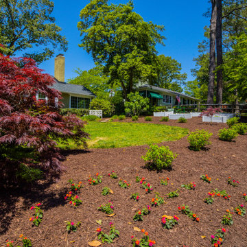 LARGE PAVER PATIO IN WESTHAMPTON