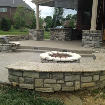 Outdoor Kitchen and Entertaining