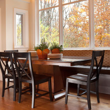 breakfast room