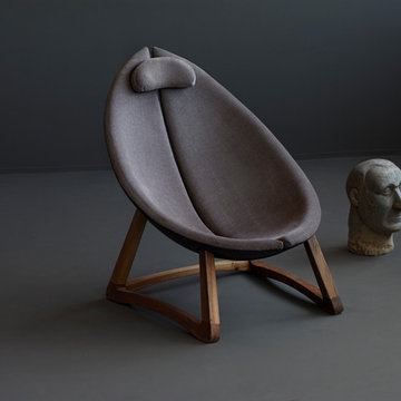 Modern Collection Armchair "The Egg"