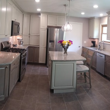 Tonawanda- Custom Schrock Kitchen