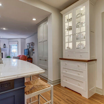 Lovely Farm Style Kitchen