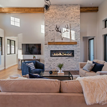 Wray - Living Area